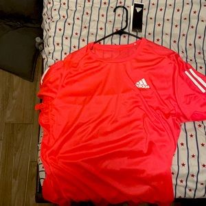 Own the run ADIDAS TEE